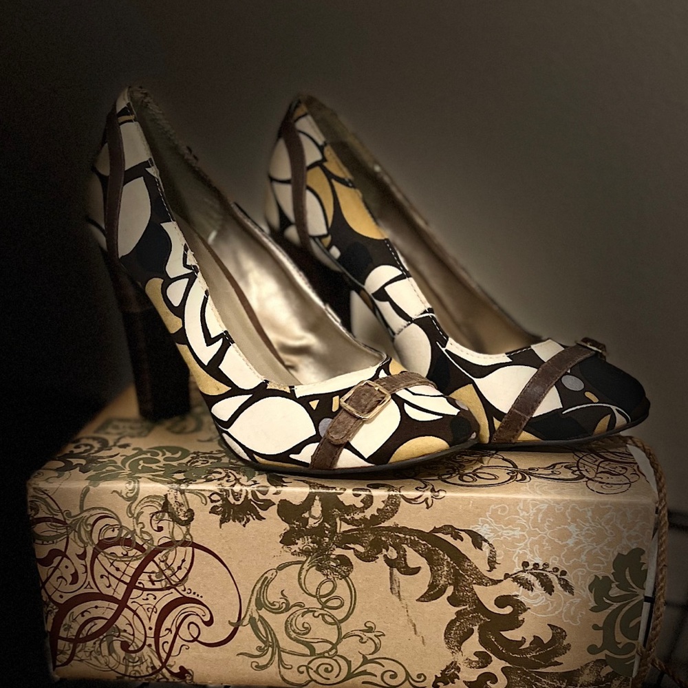 BKE Moxie 21 size 7